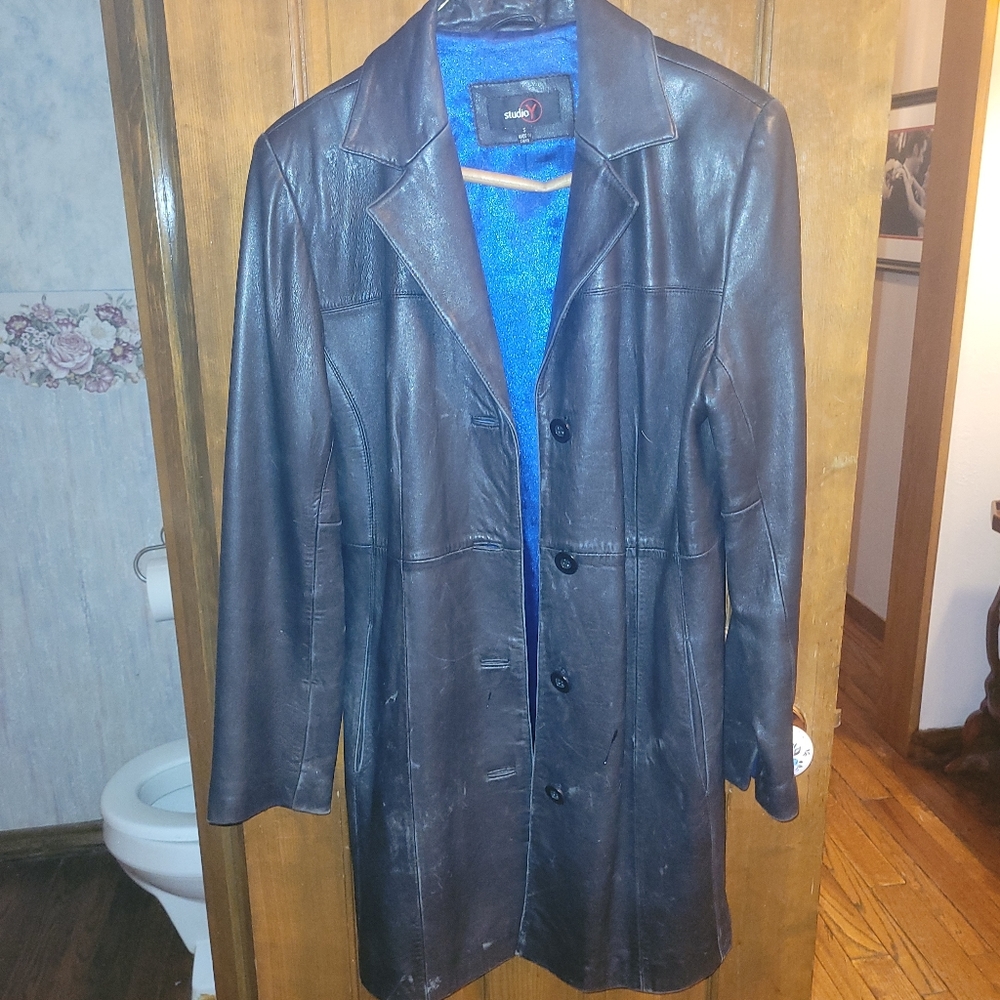 ✨VTG Black Leather Jacket Size 8✨